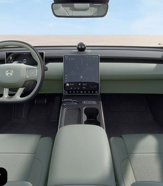 NIO ET5